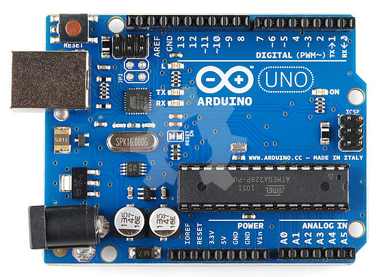 Ini adalah Papan Arduino Uno