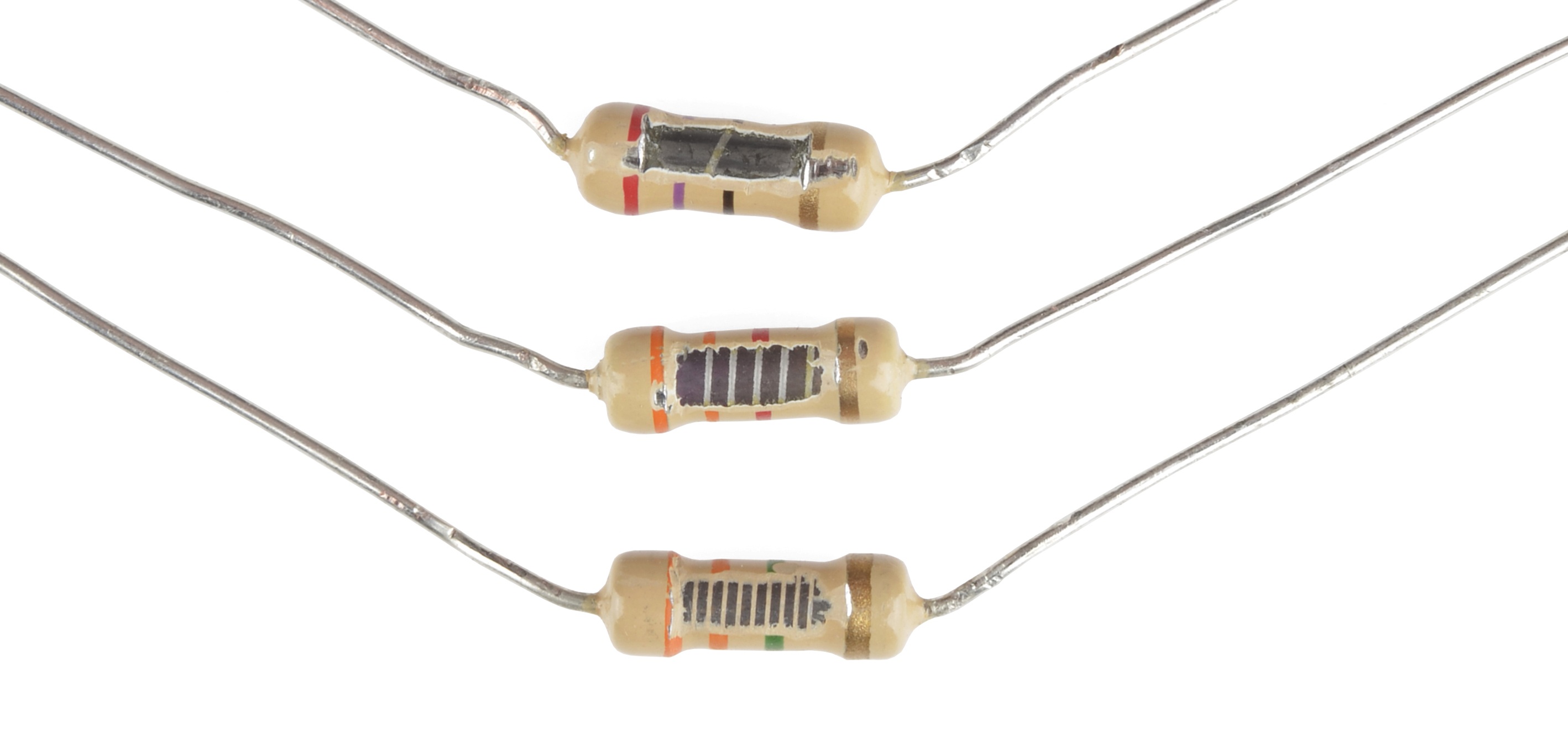Resistor karbon-film yang dikupas